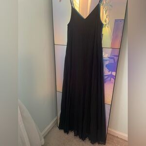 Express Black Pleated Maxi Dress Size XS